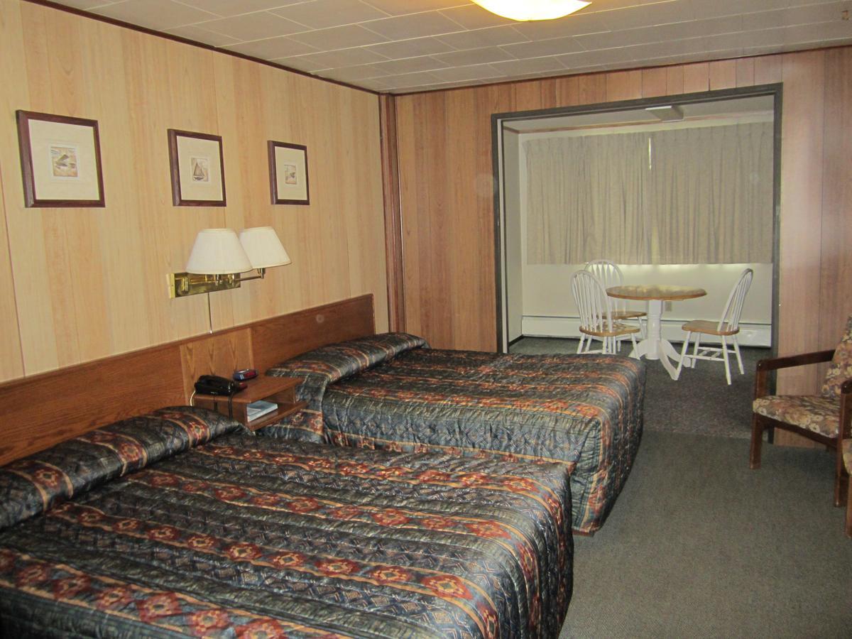 Airport Chalet Whitehorse Kültér fotó